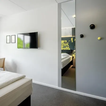 Four Points Flex By Sheraton Copenhagen Airport Отель Каструп