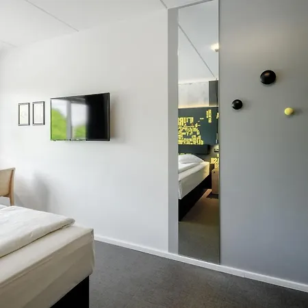Four Points Flex By Sheraton Copenhagen Airport Hotel 3*