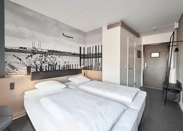Отель Four Points Flex By Sheraton Copenhagen Airport Каструп